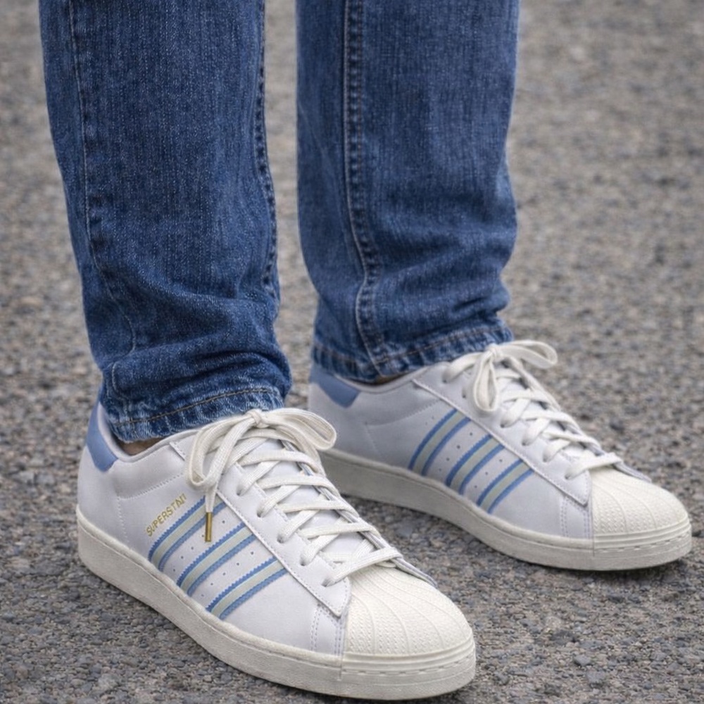 Adidas Superstar Men’s Size 14 White Light Blue Gold Trefoil Shoes Preowned
